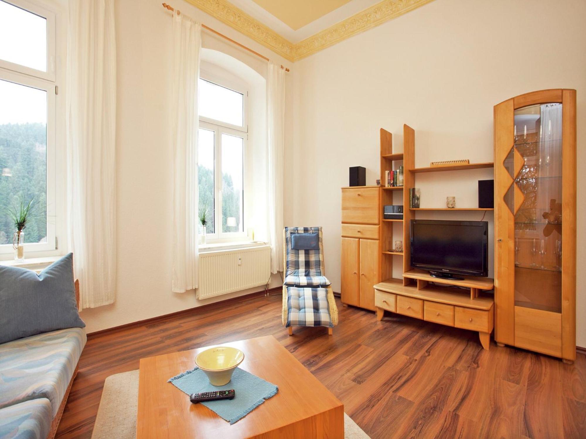 Alluring Villa In Grunhainichen Borstendorf With Garden Leubsdorf Exterior foto
