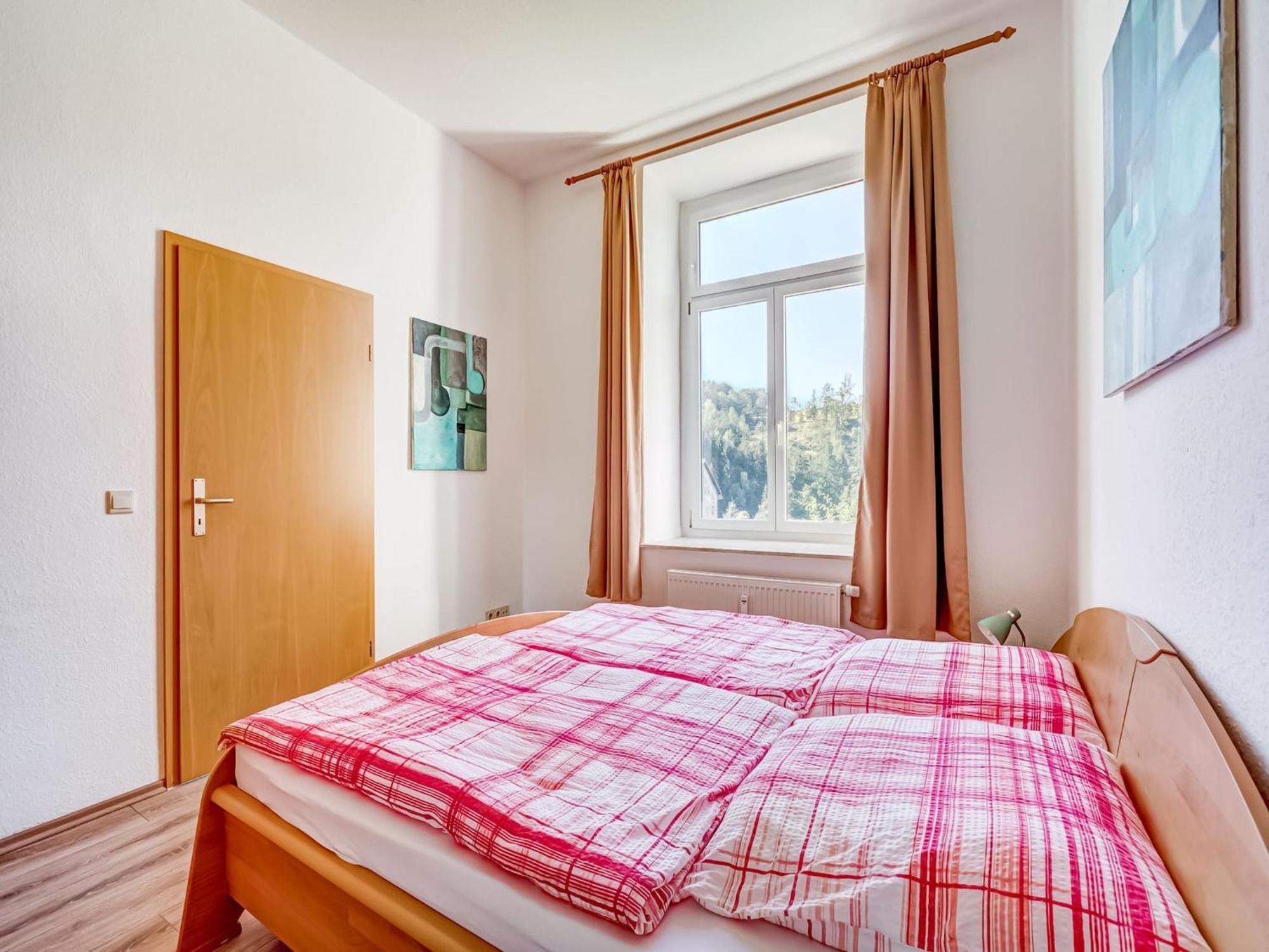 Alluring Villa In Grunhainichen Borstendorf With Garden Leubsdorf Exterior foto